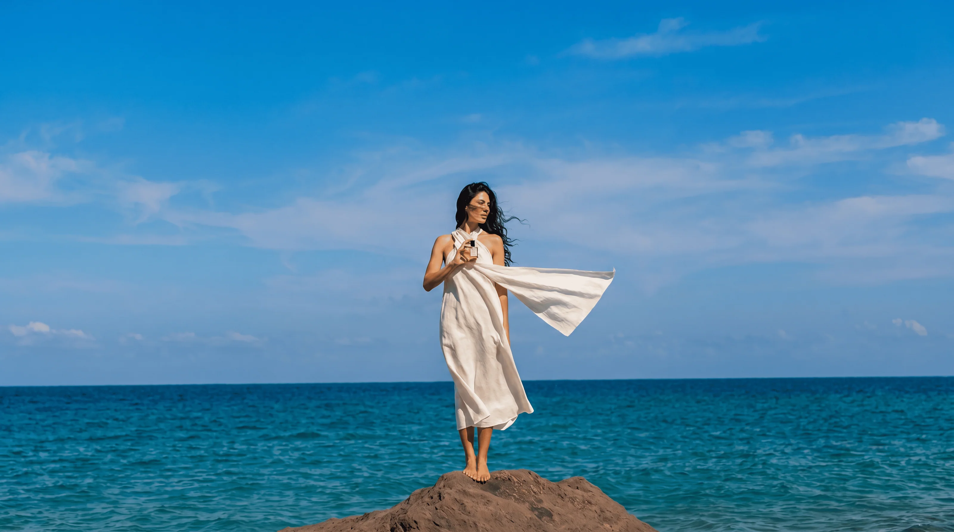 Luxury Scents, Timeless Elegance